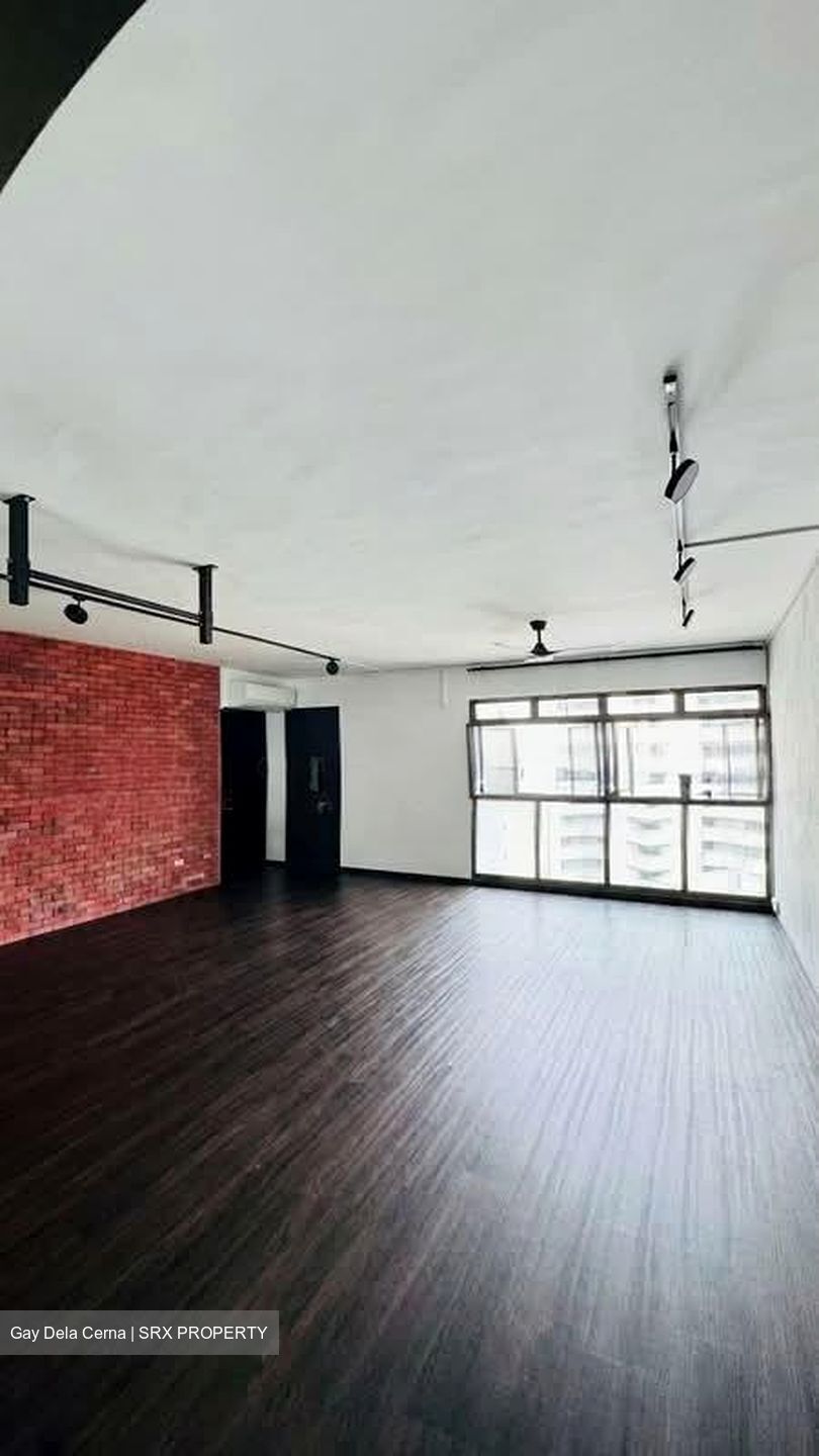 Blk 308B Anchorvale Place (Sengkang), HDB 5 Rooms #564155661